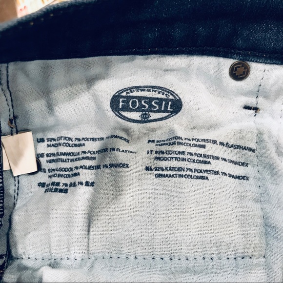 Fossil Skinny Dark Wash Jeans - Picture 6 of 8